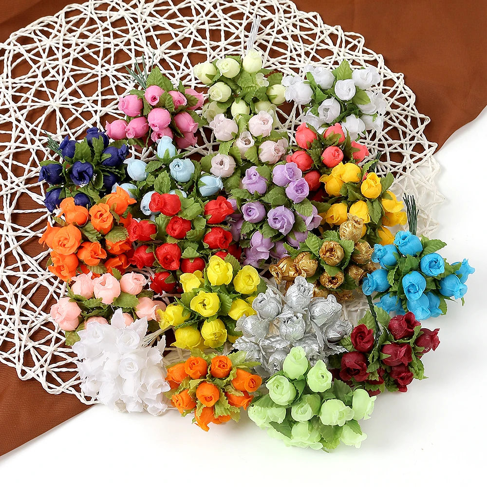 Dozen Miniature Flowers - Zoomster Zoomster