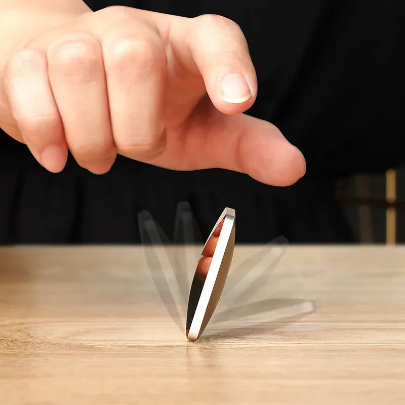 Desktop Kinetic Flip Square - Zoomster Zoomster